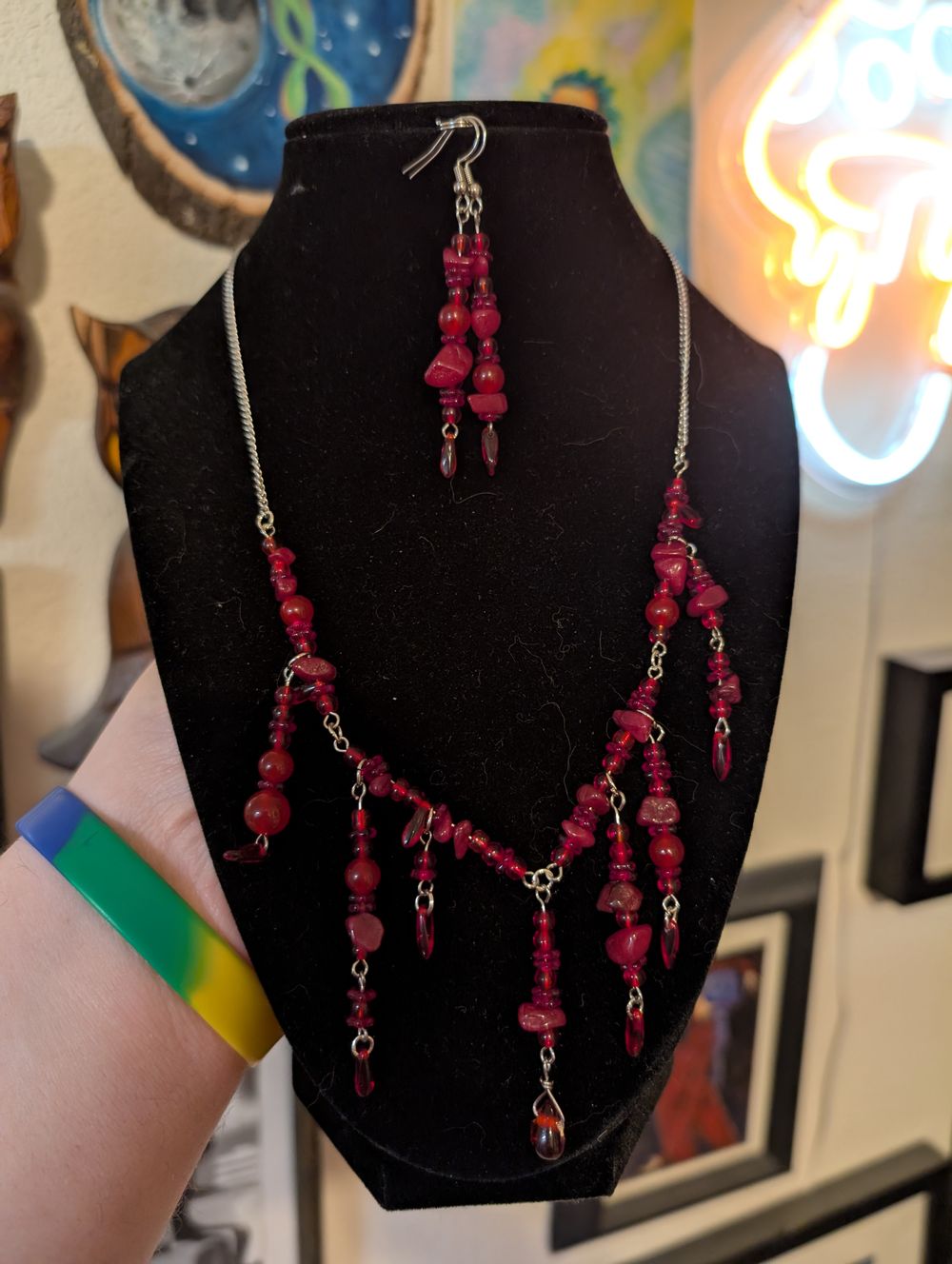 Bloody Necklace Earring set